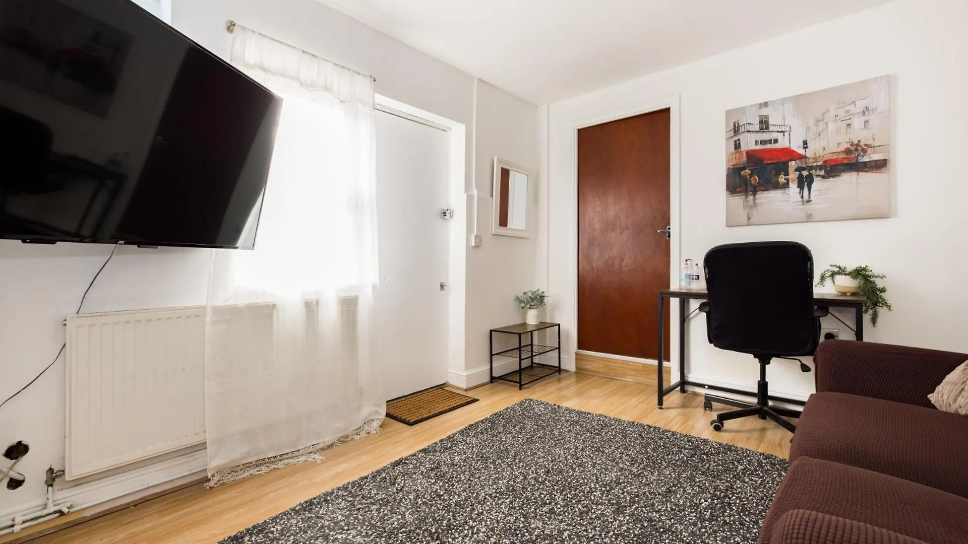 1Bd Apartment Near Olympic Park, East London 0*,