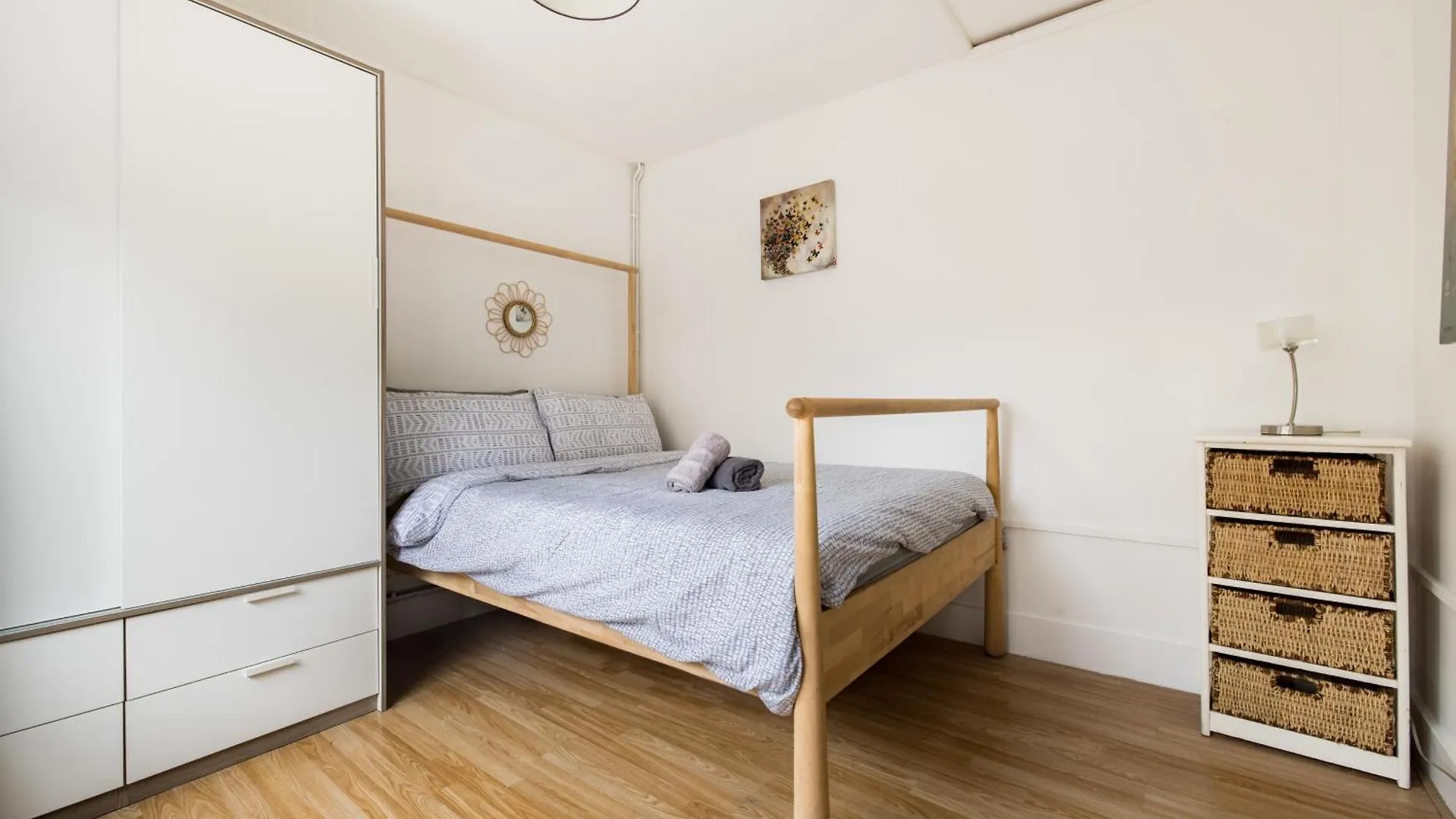 1Bd Apartment Near Olympic Park, East Londra